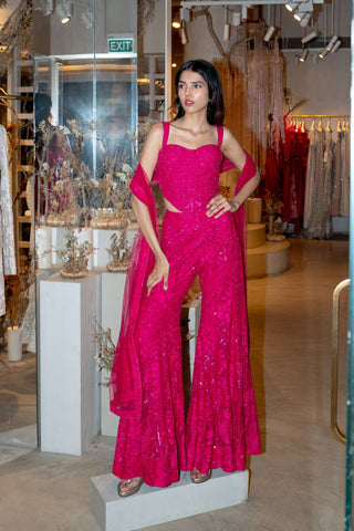 Pia Sharara set