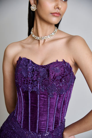 Carmine Lehenga set