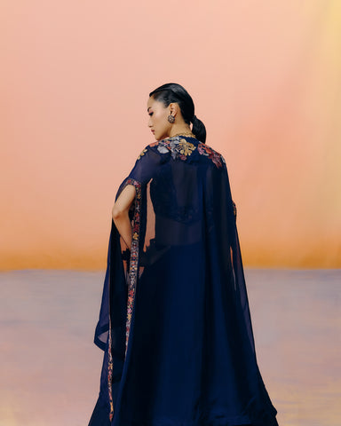 Avi cape set